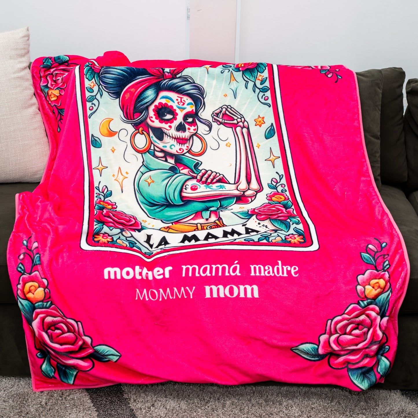 La Mama Lux Throw Blanket