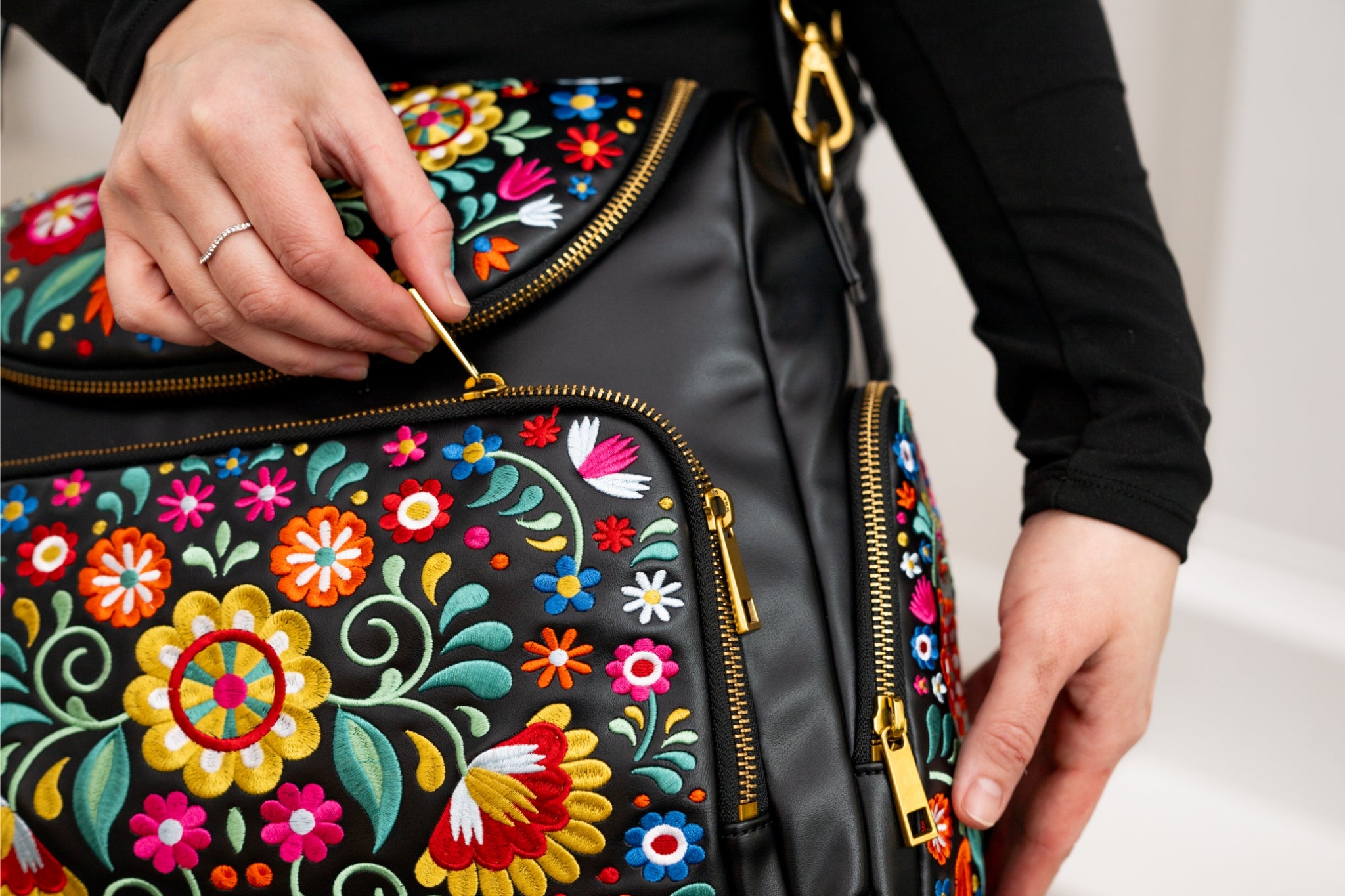 Bordado Multifunction Backpack