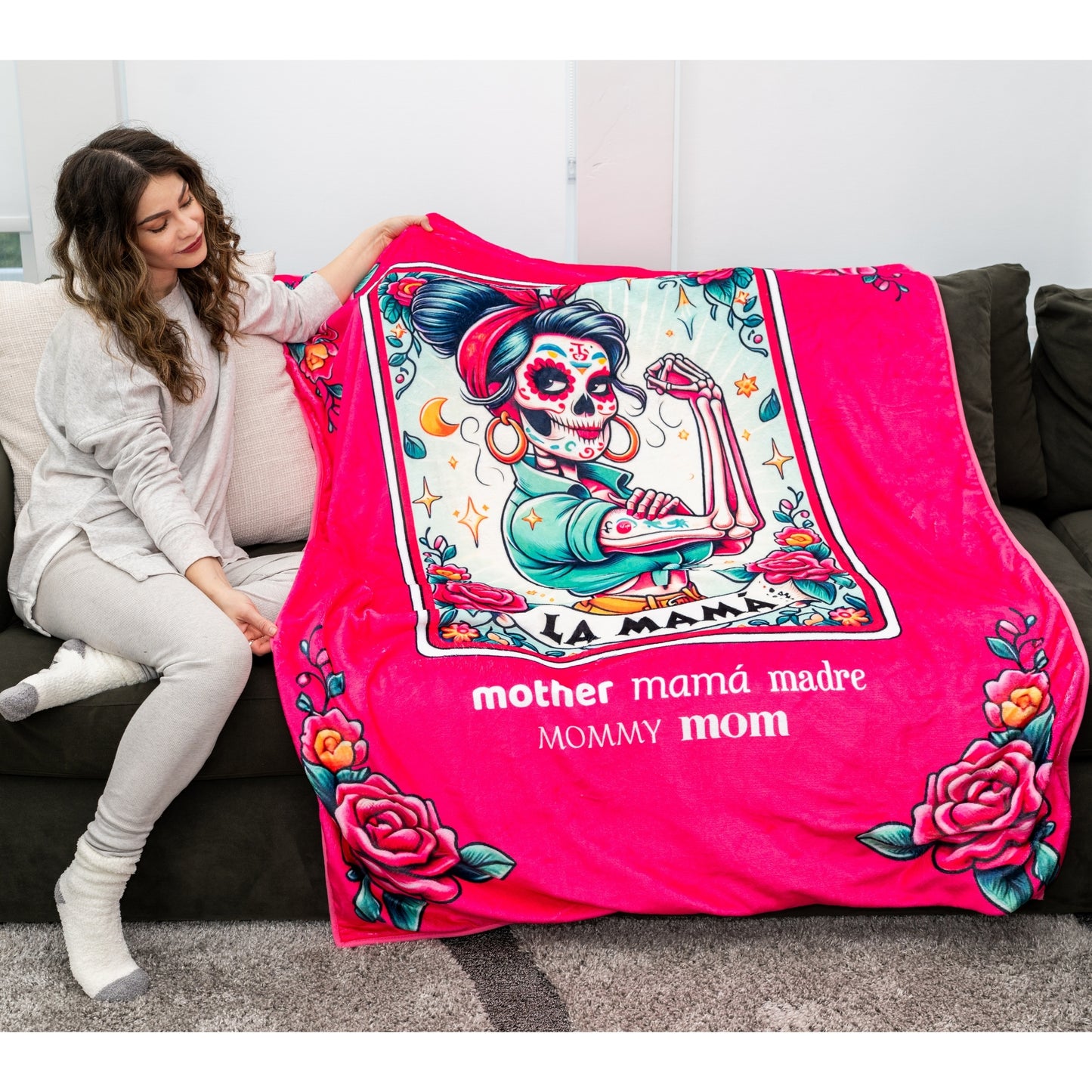 La Mama Lux Throw Blanket