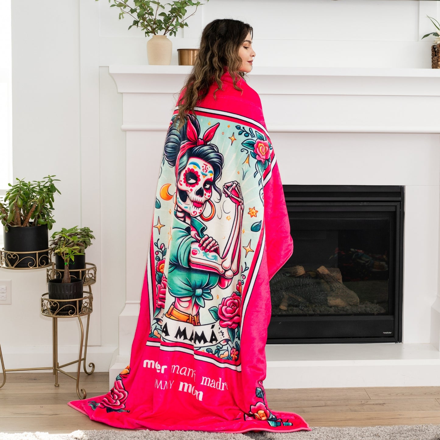 La Mama Lux Throw Blanket