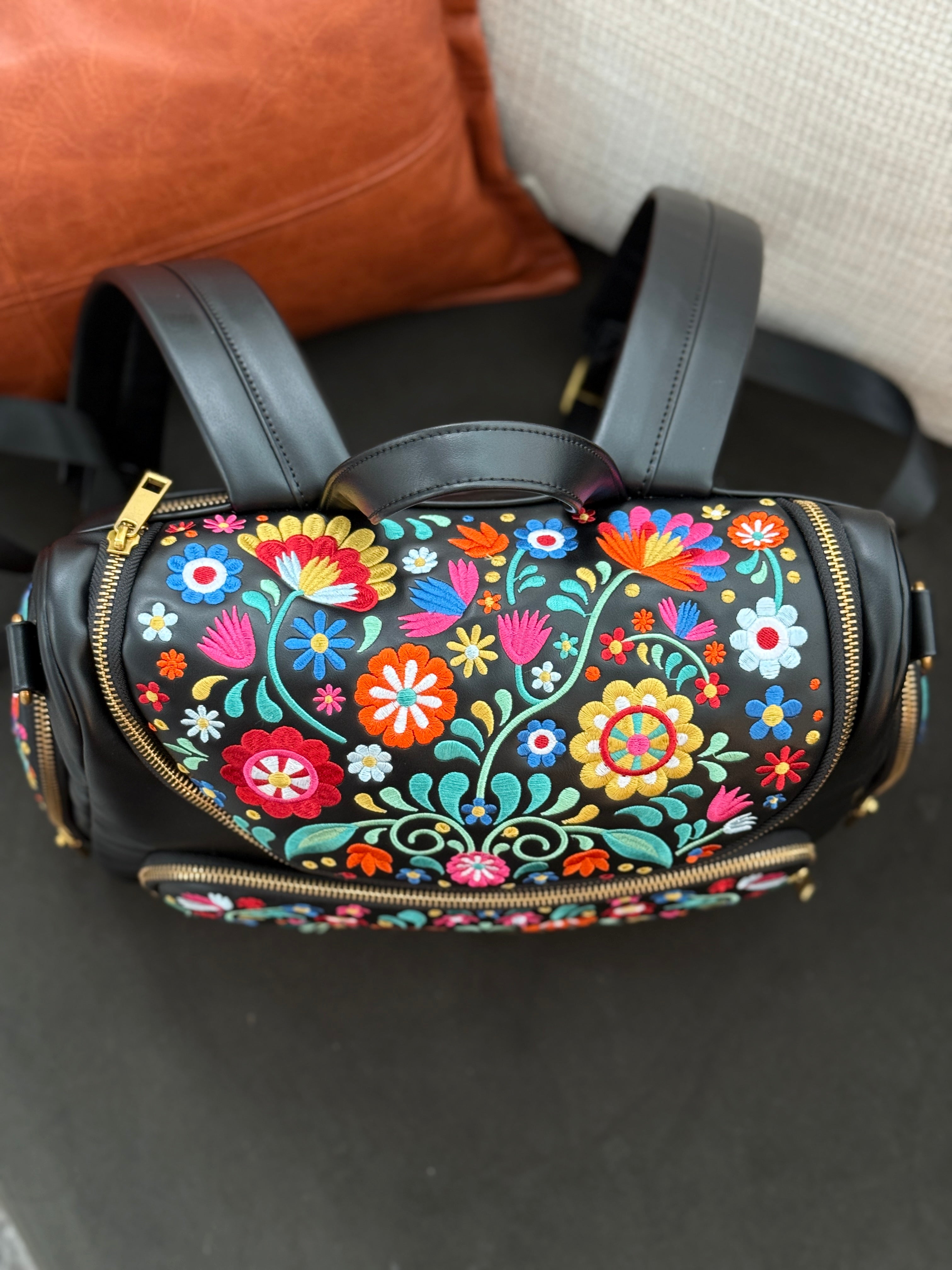 Bordado Multifunction Backpack