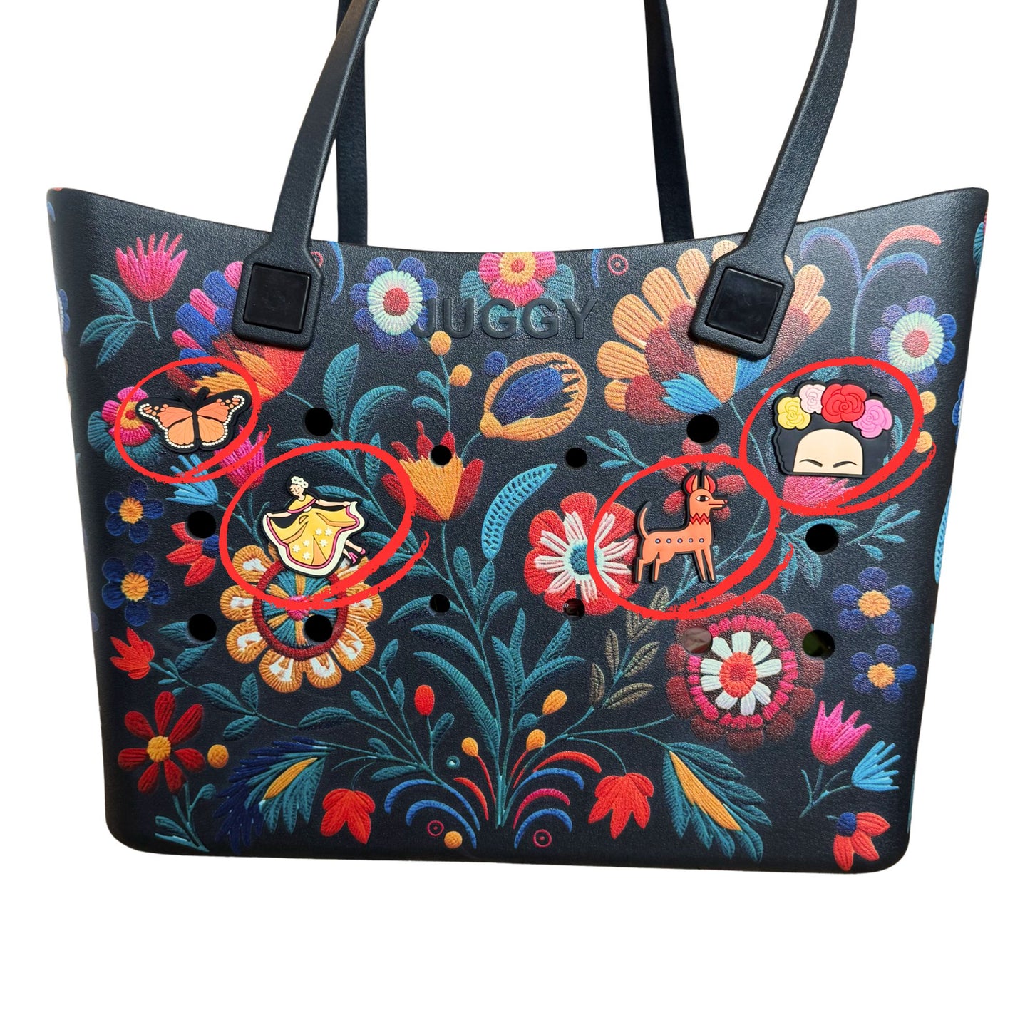 Cultura Tote Oversized Charms