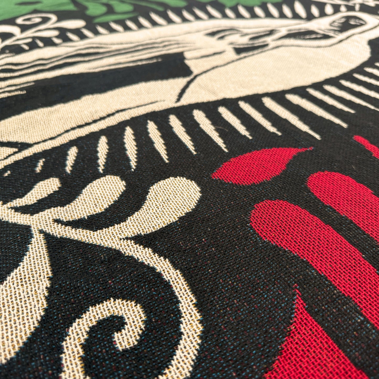 Queen of Mexico Woven Throw Blanket