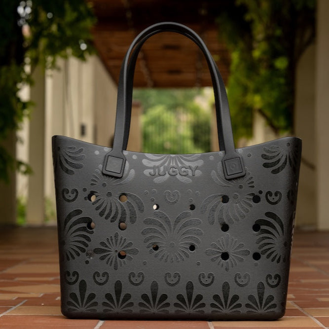 talaverta tote.jpeg__PID:ecf15233-06da-4ab7-b1bd-b51bbaeb28b6