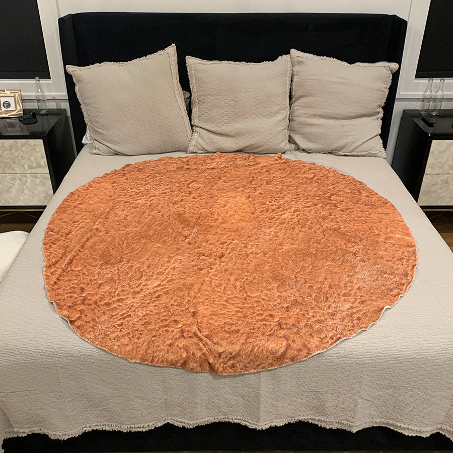 Round Concha Blanket